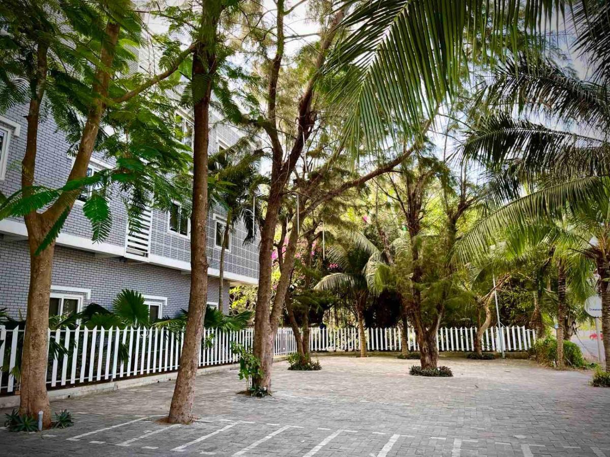 Oceanward Hotel & Resort Long Hai Exterior photo