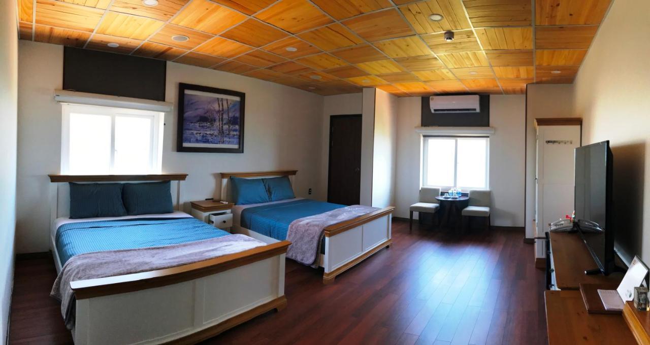 Oceanward Hotel & Resort Long Hai Exterior photo